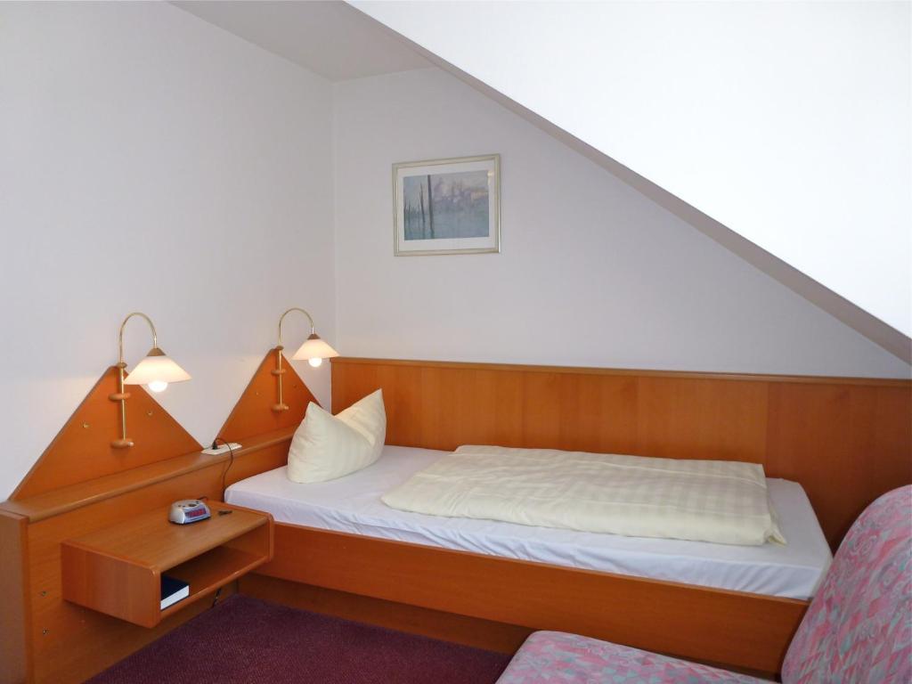 Hotel Zur Sonne Ваймар Стая снимка